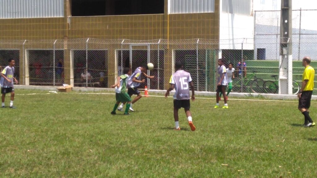 Instituto Mais Ação - Sábado de amistoso em Paraíba do Sul - Beneficiado jogando