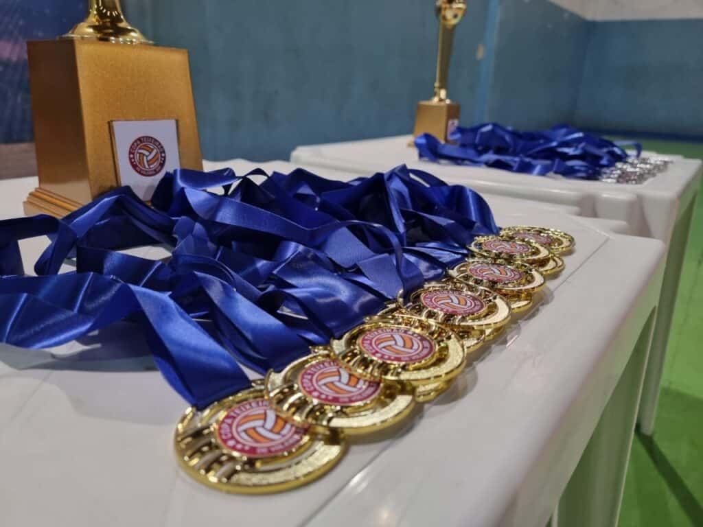 Instituto Mais Ação - Torneio de vôlei no Barreiro - Medalhas