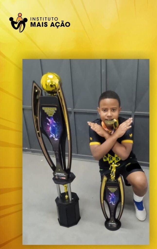 Instituto Mais Ação - Torneio em Carandaí - Equipe sub-13 venceu (1)