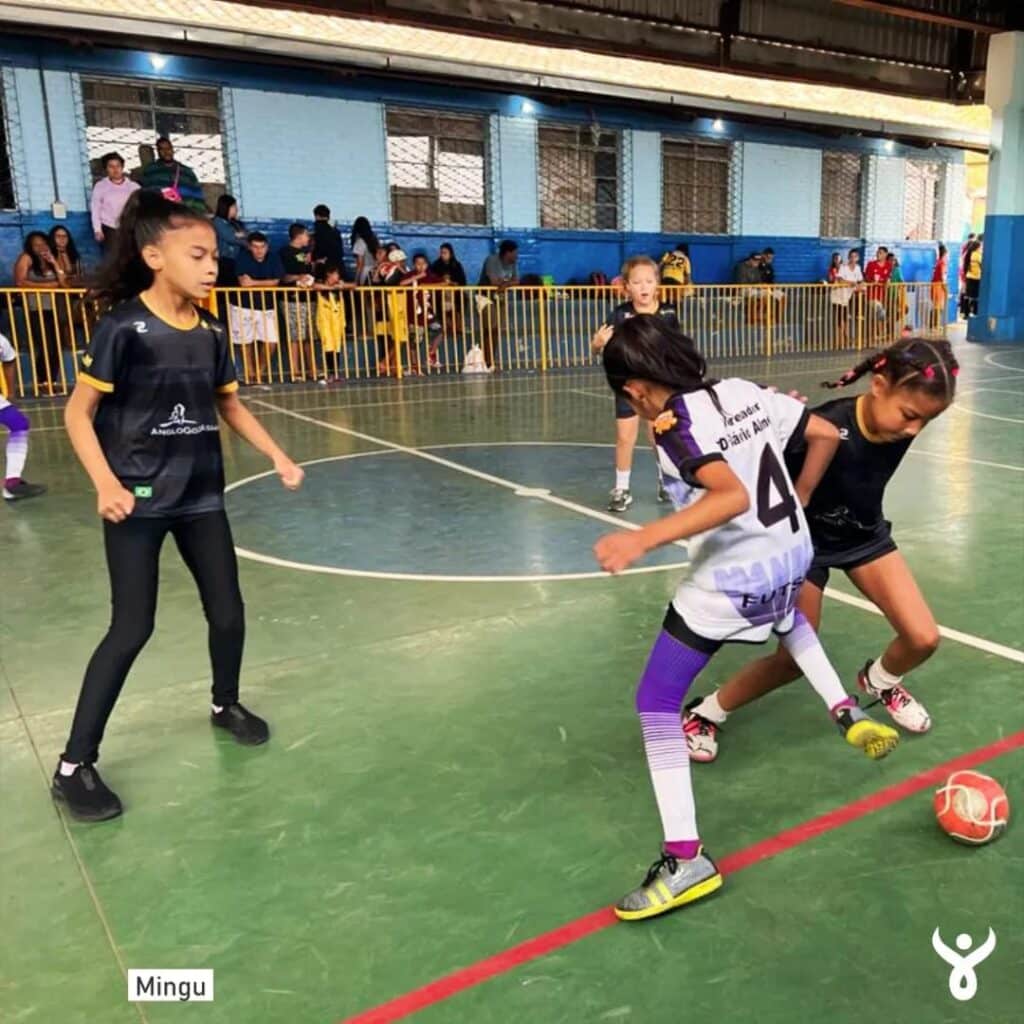 Instituto Mais Ação - Jogos em Nova Lima - beneficiados durante o jogo na quadra